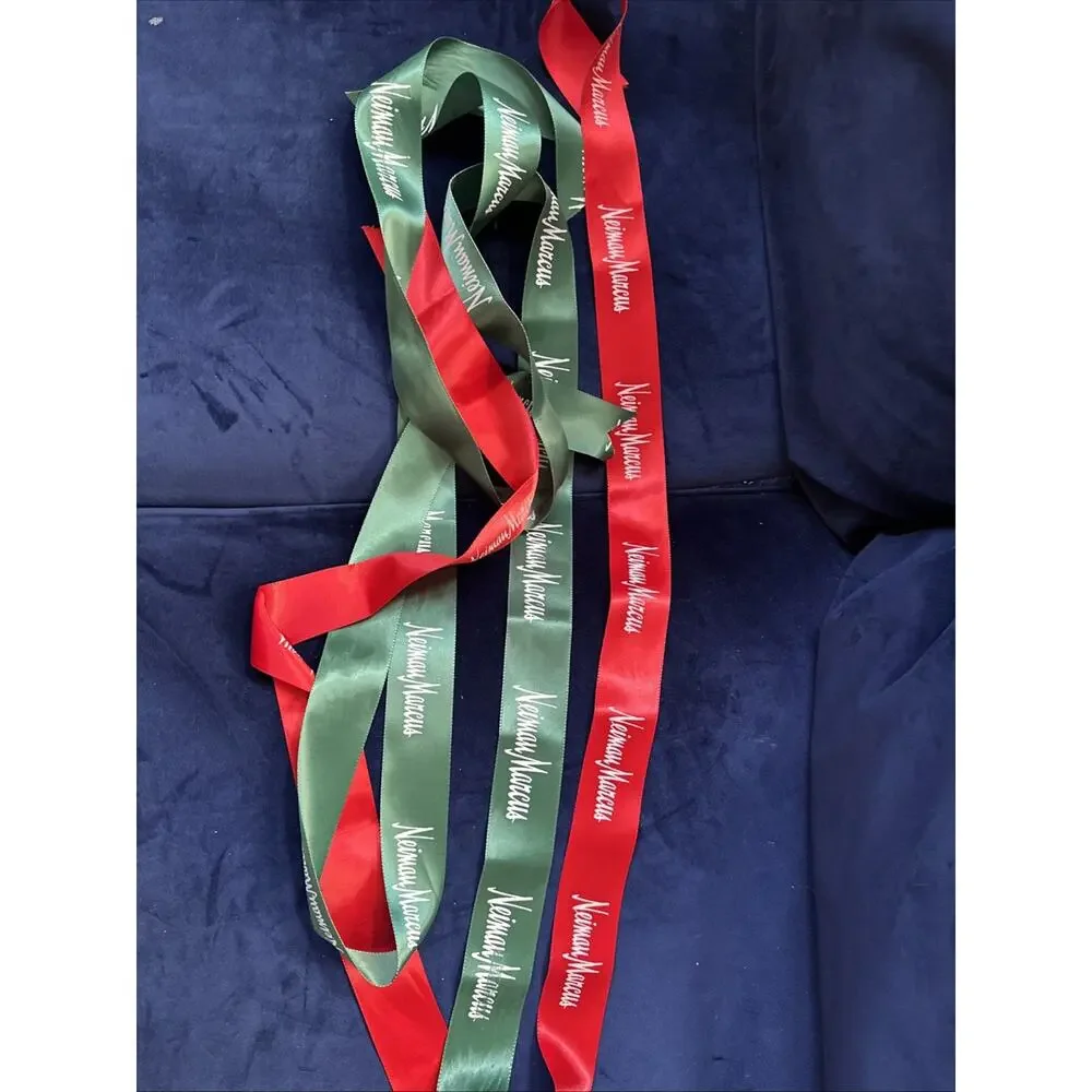 NEIMAN MARCUS Red & Green Satin Ribbon‎ For Christmas Holiday Gift Wrap